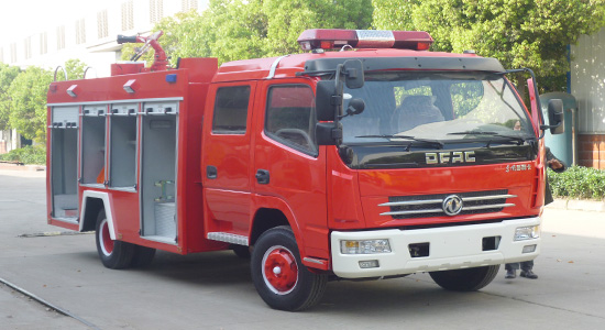 东风多利卡水罐消防车(3.5-4吨)图片
